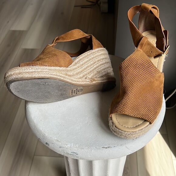 Tan Suade Platform Wedge Espadrille Heeled Sandal Size 7.5 Women’s - Picture 6 of 6